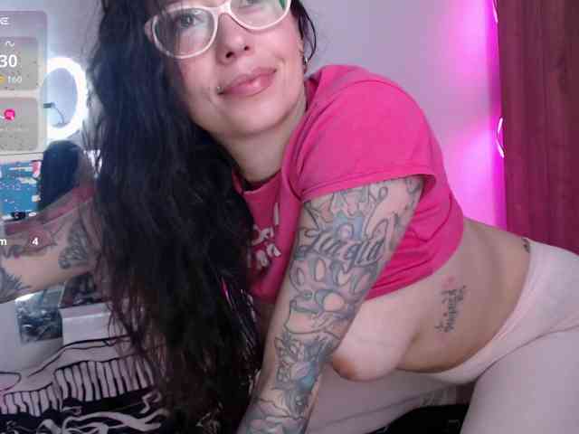 tattoo_highmami webcam