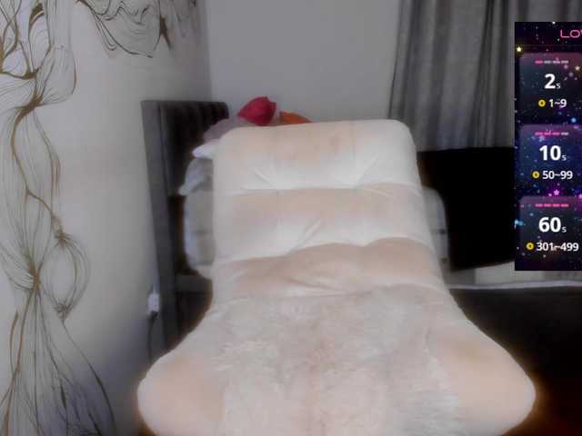 alivega101 live cam on BongaCams