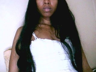 Jolie10's Live Webcam