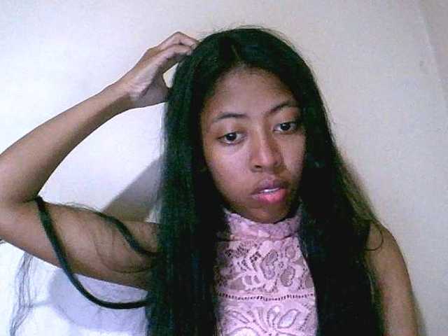 Jolie10 live cam on BongaCams