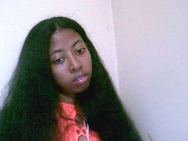 Jolie10 Live Cam and Statistics on UnifiedCams