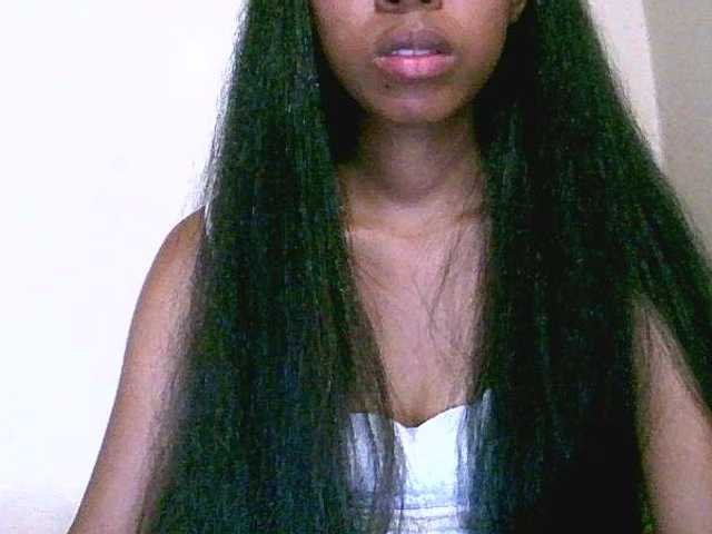 Jolie10 live cam on BongaCams
