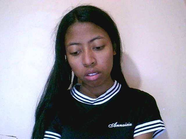 Jolie10 live webcam show