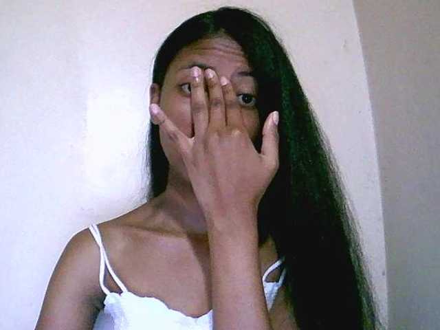 Jolie10 live cam on BongaCams