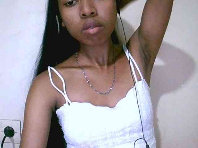 Jolie10 webcam