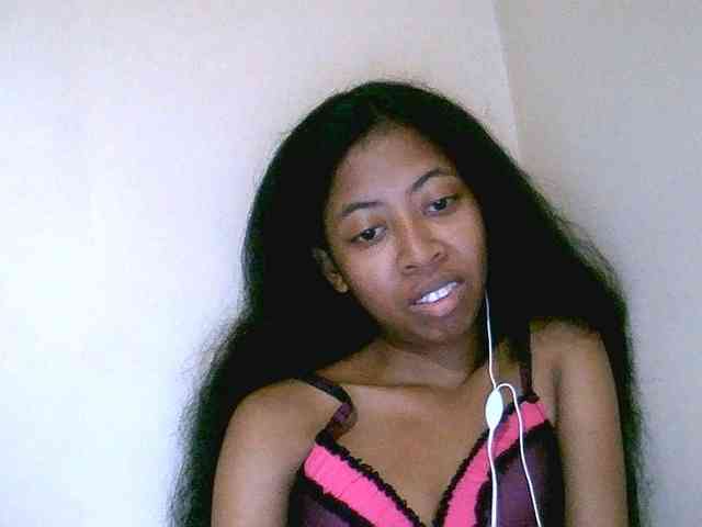 Jolie10 webcam