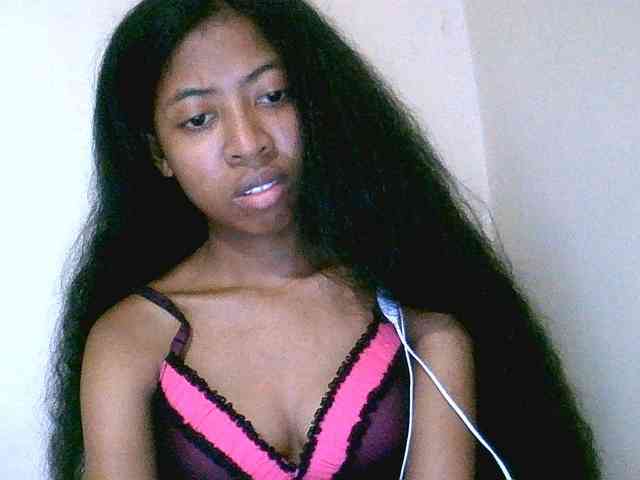 Jolie10 webcam
