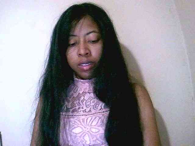 Jolie10 webcam