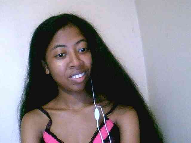 Jolie10 webcam