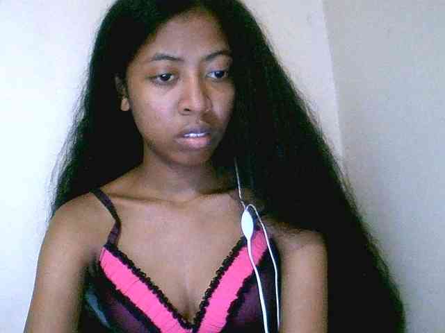 Jolie10 webcam