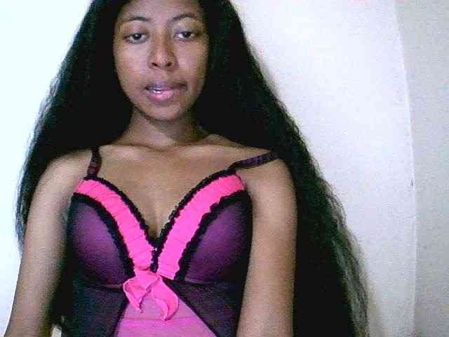 Jolie10 webcam