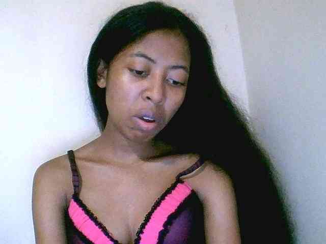 Jolie10 webcam