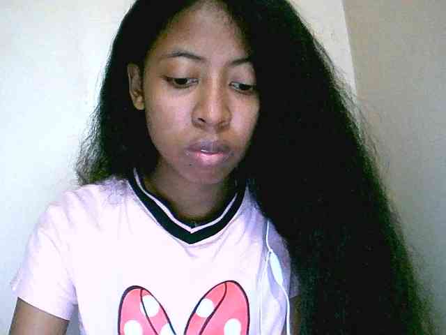 Jolie10 webcam