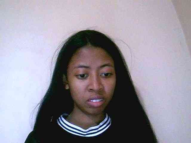 Jolie10 webcam