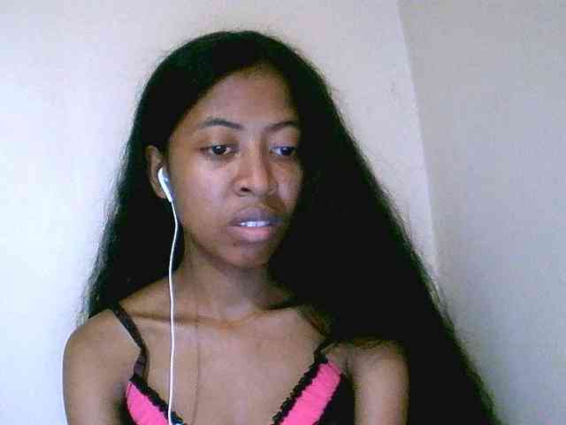 Jolie10 webcam