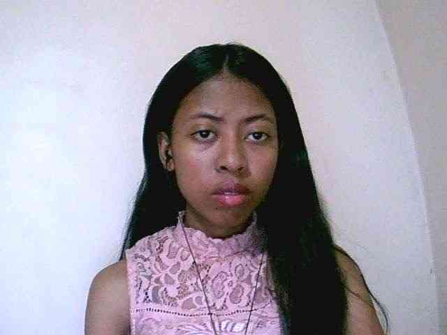Jolie10 webcam