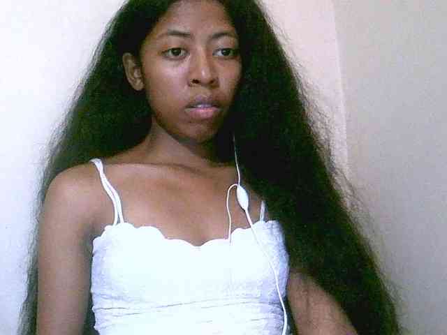 Jolie10 webcam