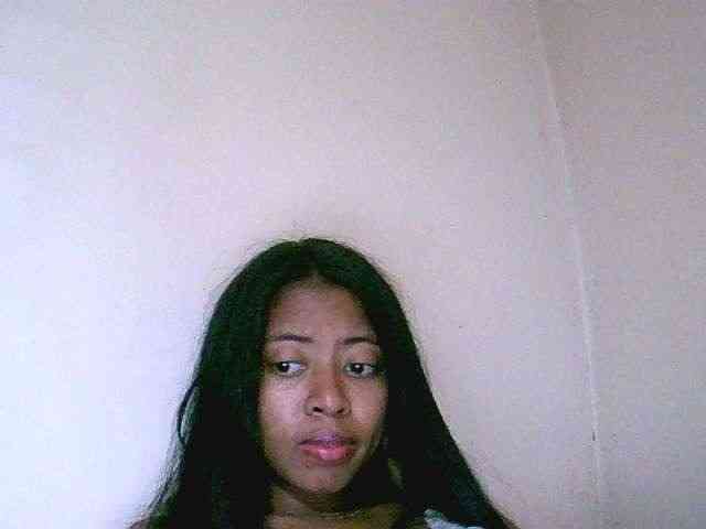 Jolie10 webcam