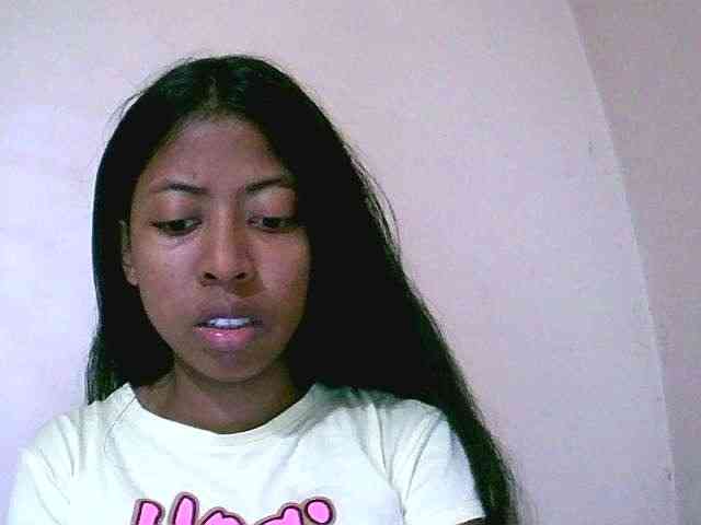 Jolie10 webcam