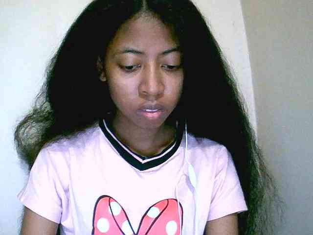 Jolie10 webcam