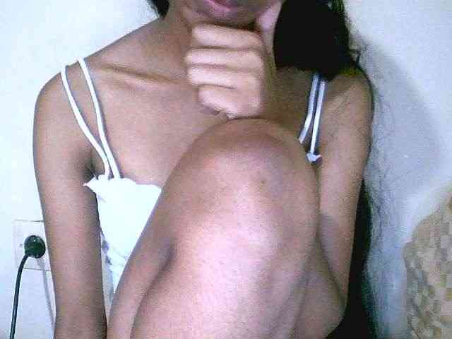 Jolie10 webcam