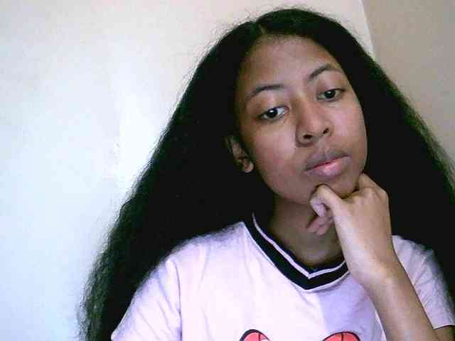 Jolie10 webcam