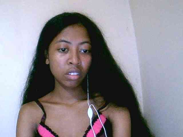 Jolie10 webcam