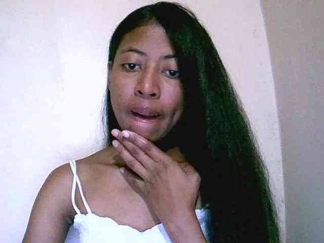 Jolie10 webcam