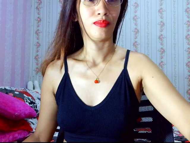 Clitoria live cam on BongaCams
