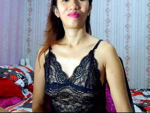 Clitoria live cam on BongaCams