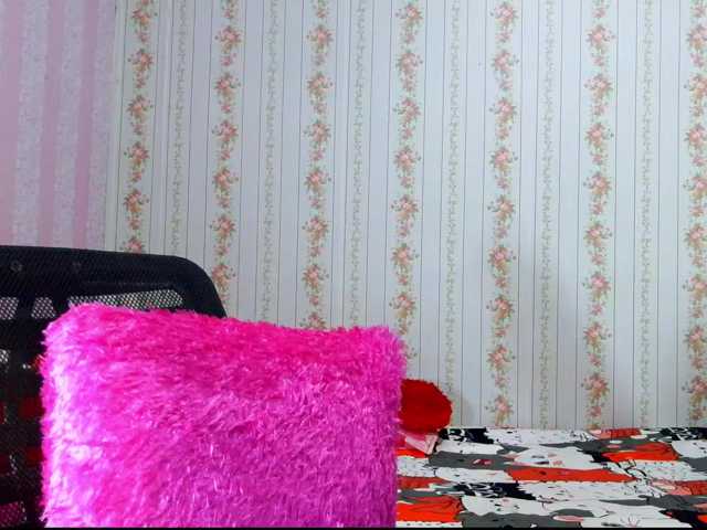 Clitoria live cam on BongaCams