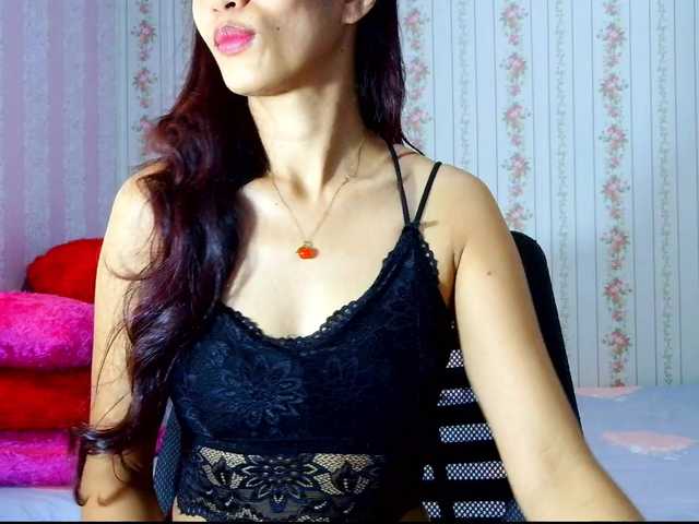 Clitoria live cam on BongaCams