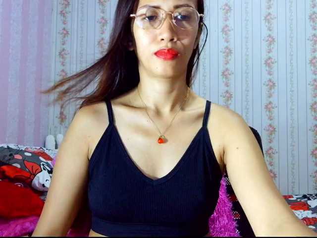 Clitoria live cam on BongaCams