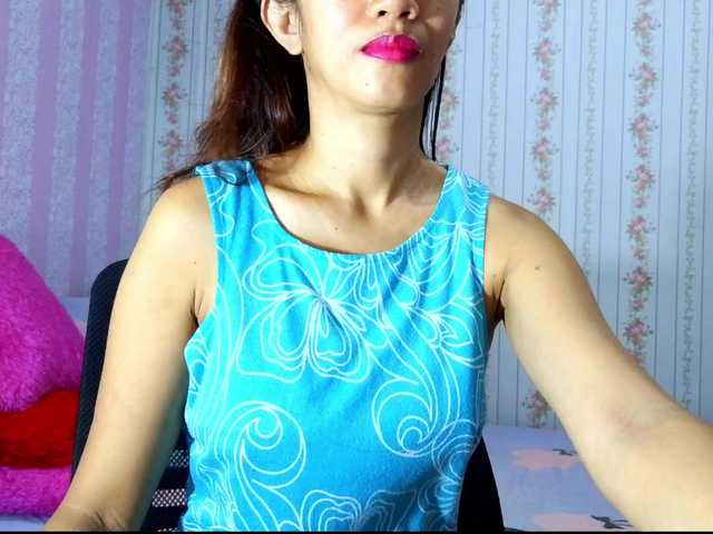 Clitoria live cam on BongaCams