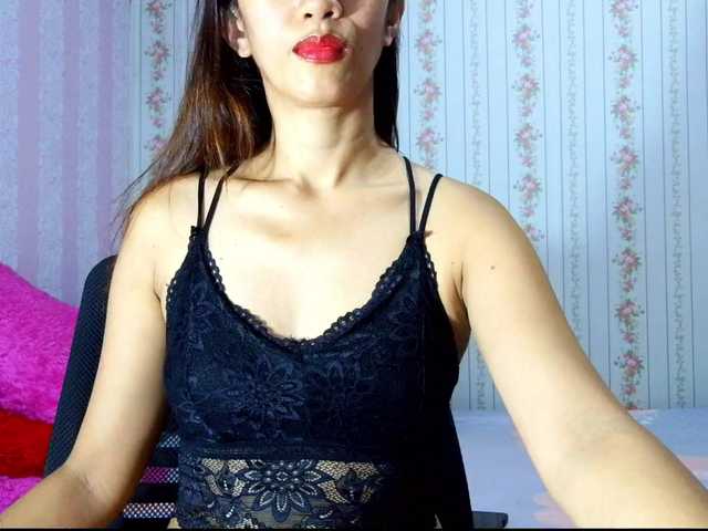 Clitoria live cam on BongaCams
