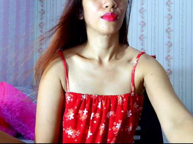 Clitoria live cam on BongaCams