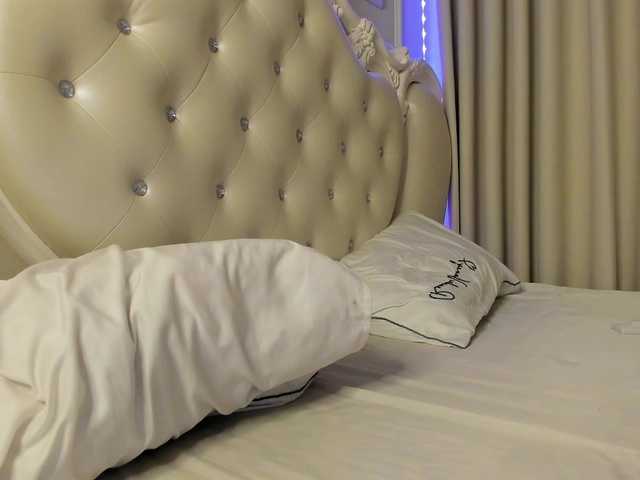 Flexibleass live cam on BongaCams