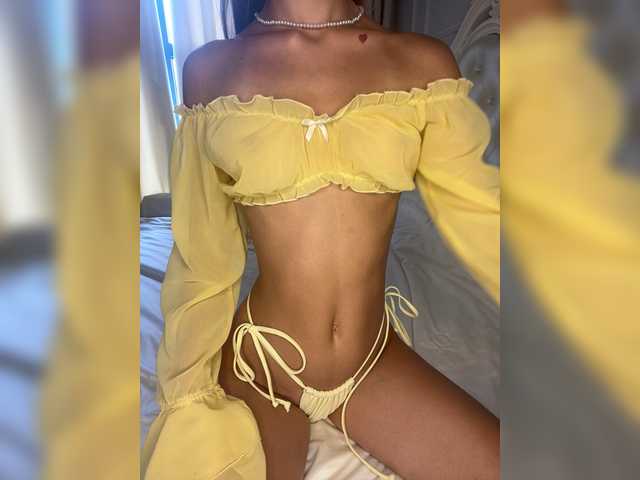 Flexibleass live cam on BongaCams