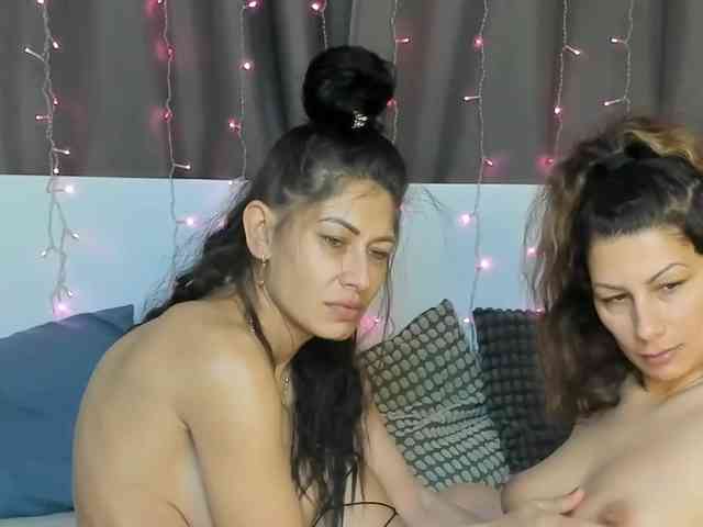 MilfQuens webcam