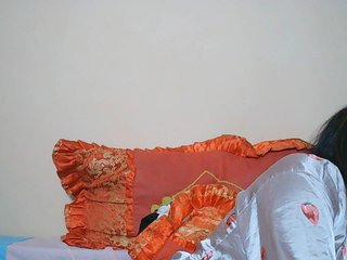 Rsylvia1's Live Webcam
