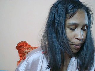 Rsylvia1's Live Webcam