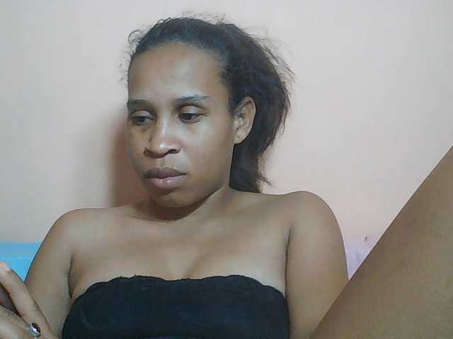 Rsylvia1 live cam on BongaCams