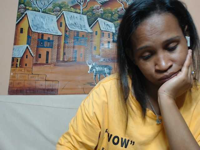 Rsylvia1 live cam on BongaCams