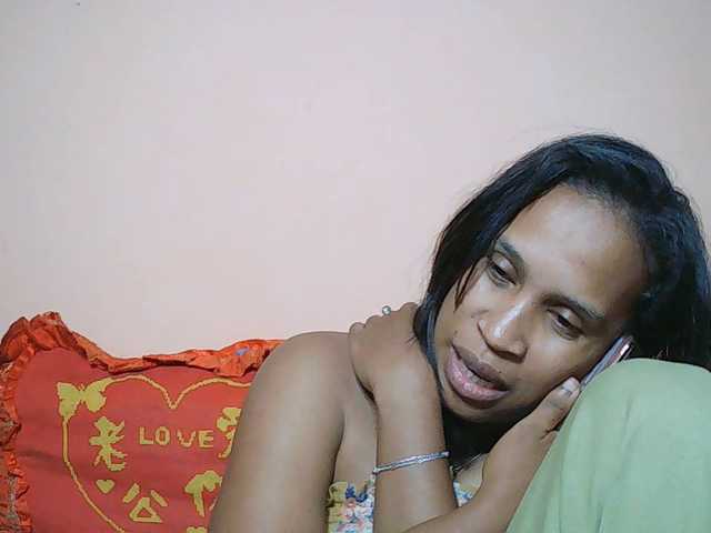 Rsylvia1 live cam on BongaCams