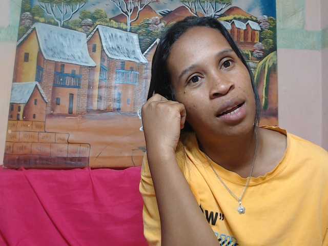 Rsylvia1 live cam preview