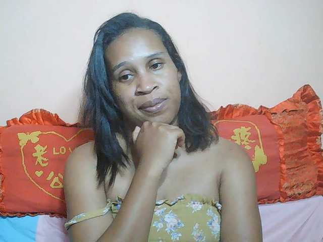 Rsylvia1 live cam on BongaCams