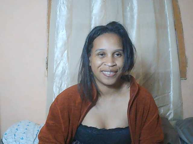 Rsylvia1 live cam on BongaCams