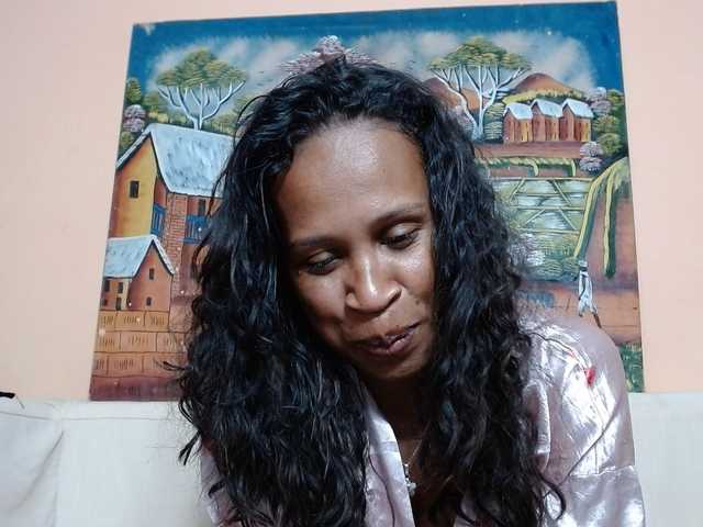 Rsylvia1 live cam preview
