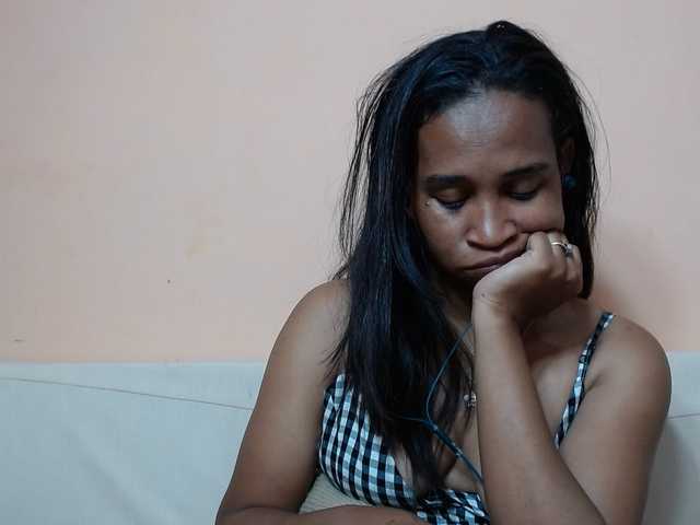 Rsylvia1 live cam on BongaCams