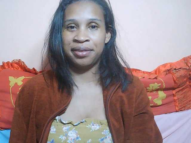 Rsylvia1 live cam on BongaCams